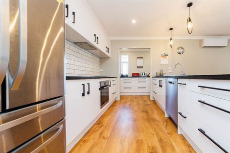 Photo of property in 157a James Line, Kelvin Grove, Palmerston North, 4414
