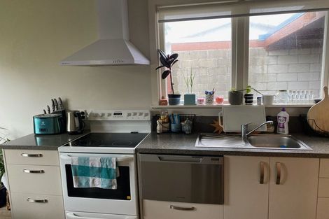 Photo of property in 11 Callender Terrace, Paraparaumu Beach, Paraparaumu, 5032