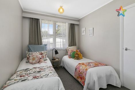 Photo of property in 6 Holborn Drive, Stokes Valley, Lower Hutt, 5019