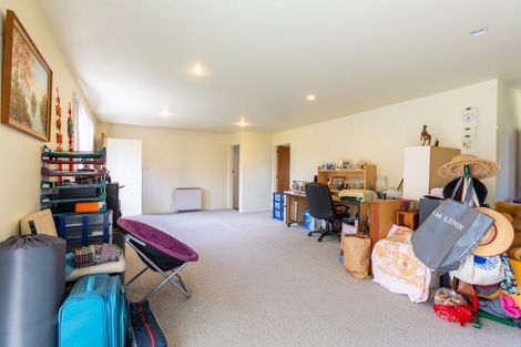 Photo of property in 6 Beedie Street, Dannevirke, 4930