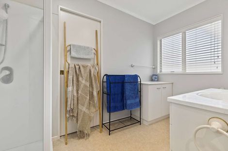 Photo of property in 8 Donegal Place, Katikati, 3129