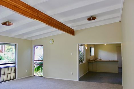 Photo of property in 53 Rua Road, Glen Eden, Auckland, 0602