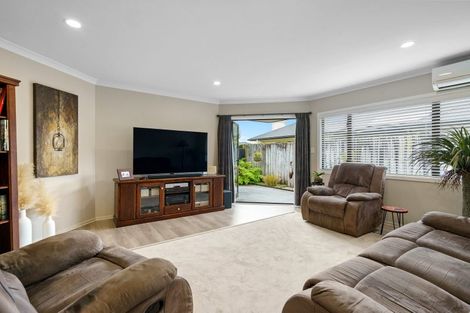 Photo of property in 11 Mirbeck Avenue, Cambridge, 3434