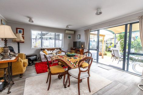 Photo of property in 12 Flora Street, Paeroa, 3600