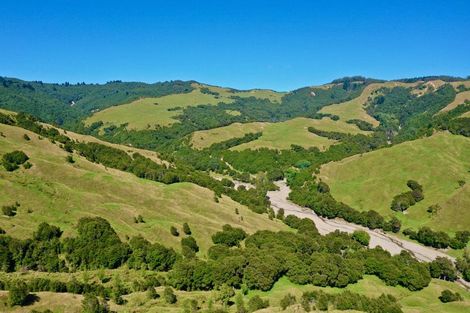 Photo of property in 397 Tuparoa Road, Ruatoria, 4082