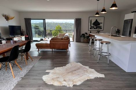 Photo of property in 14 Waterview Place, Haruru, 0204