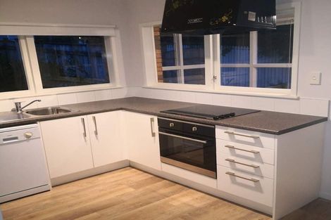 Photo of property in 1/12 Nile Road, Milford, Auckland, 0620