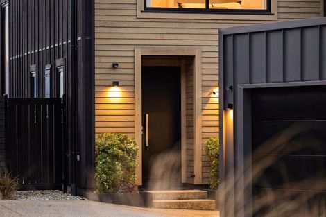 Photo of property in 25 Double Cone Road, Jacks Point, Queenstown, 9371