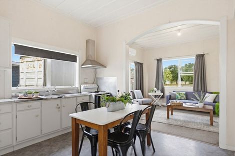 Photo of property in 255 Lytton Road, Elgin, Gisborne, 4010