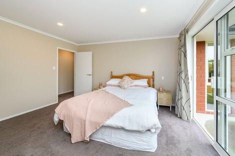 Photo of property in 10 Macdonald Heights, Feilding, 4702