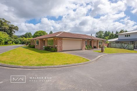 Photo of property in 8 Beechwood Way, Te Marua, Upper Hutt, 5018