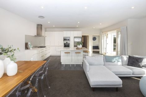 Photo of property in 10 Rayburn Avenue, Papanui, Christchurch, 8053