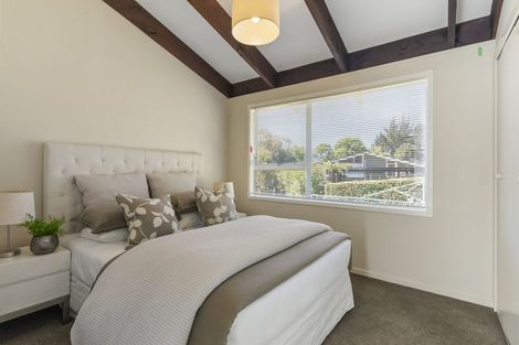 Photo of property in 40 Saddleback Rise, Murrays Bay, Auckland, 0630