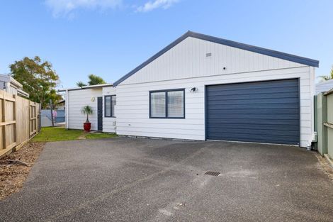 Photo of property in 23b Doncaster Drive, Papamoa Beach, Papamoa, 3118