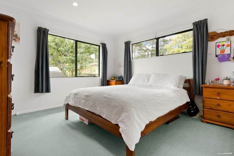 Photo of property in 52a Woodside Road, Massey, Auckland, 0614