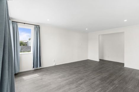 Photo of property in 55 Cargill Street, Papakura, 2110