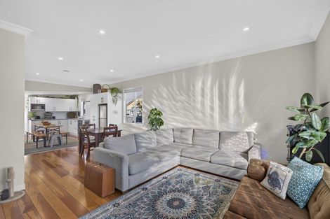 Photo of property in 83 Tukapa Street, Westown, New Plymouth, 4310