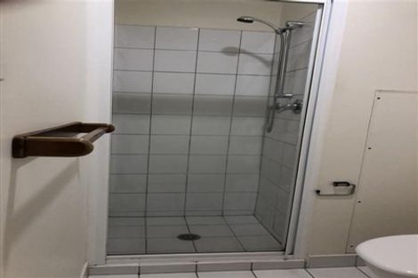 Photo of property in 5c/30 Westward Ho, Glen Eden, Auckland, 0602