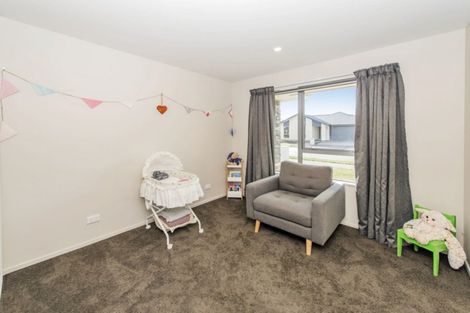 Photo of property in 12 Billington Drive, Halswell, Christchurch, 8025