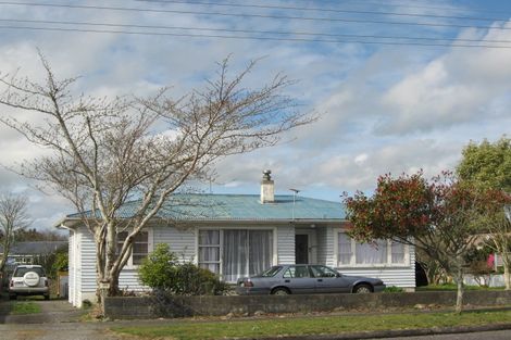 Photo of property in 100 Brecon Road, Stratford, 4332