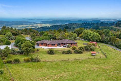 Photo of property in 218 Govan Wilson Road, Whangaripo, Warkworth, 0985