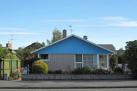 Photo of property in 22 Burnett Street, Ashburton, 7700