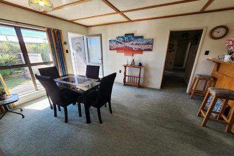 Photo of property in 34 Seaforth Avenue, Milson, Palmerston North, 4414