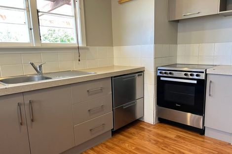 Photo of property in 12 Farquhars Road, Redwood, Christchurch, 8051