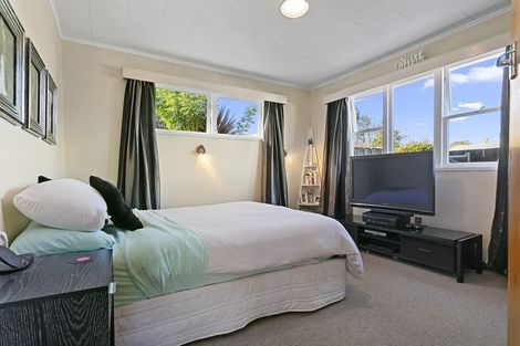 Photo of property in 129 Williams Street, Cambridge, 3434