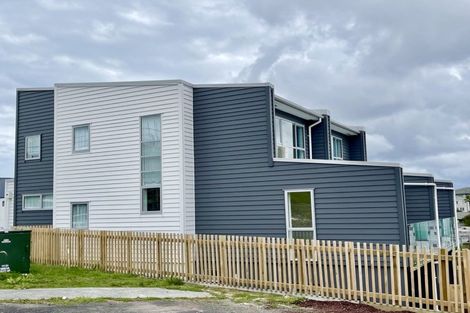 Photo of property in 10/10 Vinifera Place, Fairview Heights, Auckland, 0632