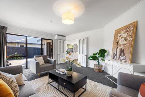 Photo of property in 29 Anglesea Avenue, Parklands, Christchurch, 8083