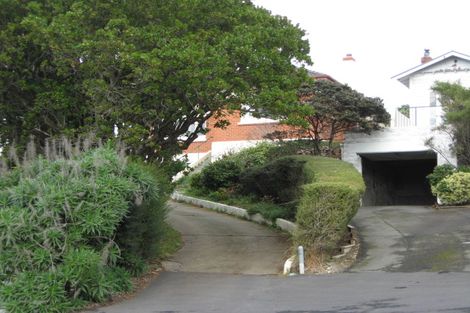 Photo of property in 31 Earls Road, Saint Clair, Dunedin, 9012