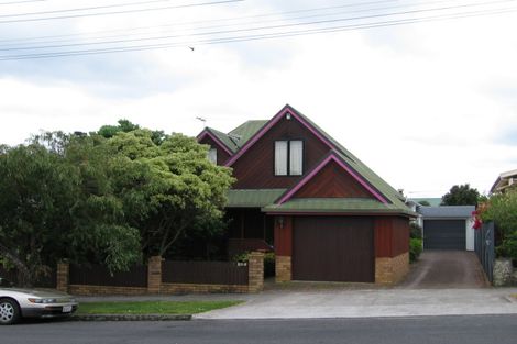 Photo of property in 43b Walmer Road, Point Chevalier, Auckland, 1022