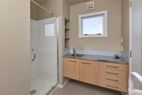 Photo of property in 1 Cayman Court, One Tree Point, 0118