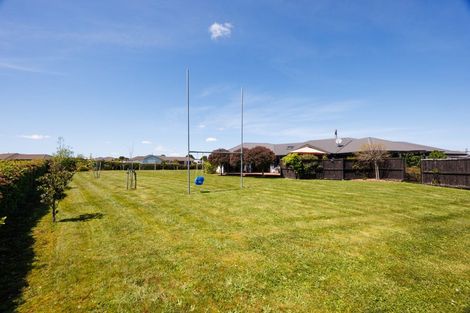 Photo of property in 93 Mount Taylor Drive, Feilding, 4775