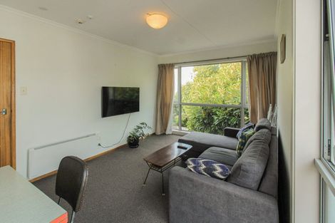 Photo of property in Victoria Court, 11/4 Queen Street, Mount Victoria, Wellington, 6011