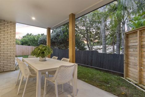 Photo of property in 63a Hellyers Street, Birkdale, Auckland, 0626