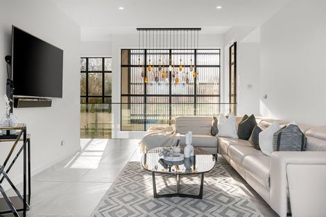 Photo of property in 2221 River Road, Horsham Downs, Hamilton, 3281