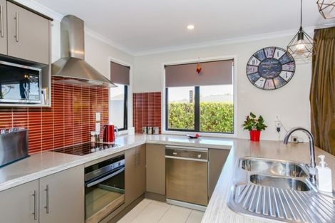 Photo of property in 71 John Street, Pukekohe, 2120