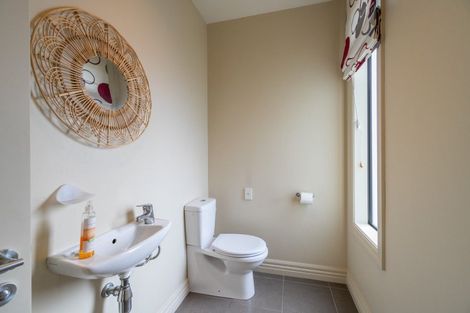 Photo of property in 60 Breaksea Street, Te Anau, 9600