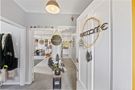 Photo of property in 6 Aratapu Street, Waitara, 4320