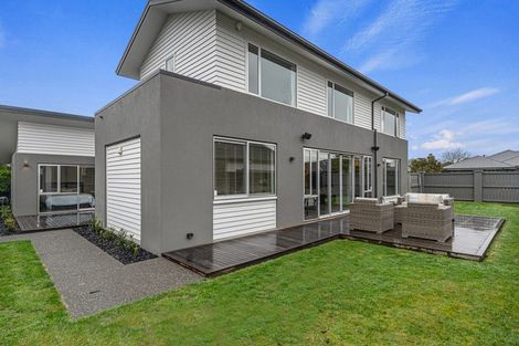 Photo of property in 24 Brookfield Drive, Northwood, Christchurch, 8051