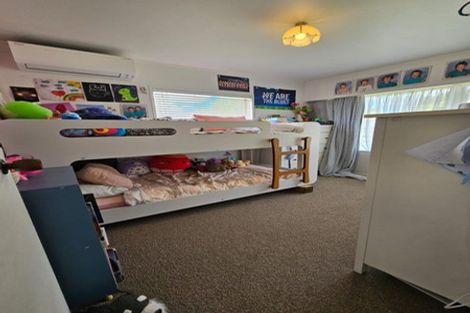 Photo of property in 30 Domain Street, Waiuku, 2123