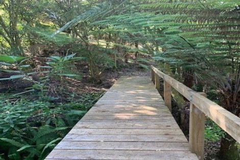 Photo of property in 129 Bays Road, Orere Point, 2585