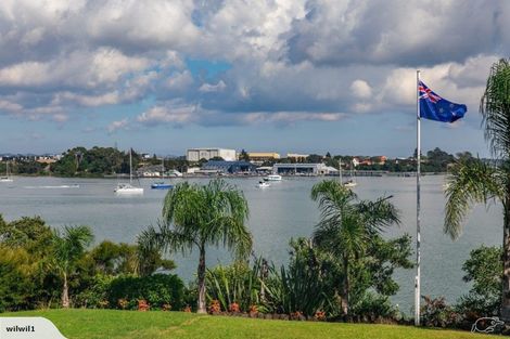 Photo of property in 36 Rambler Crescent, Beach Haven, Auckland, 0626