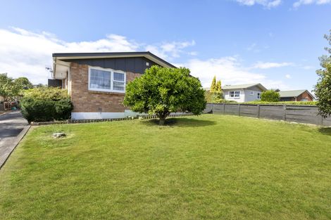 Photo of property in 2/2 Oak Street, Morrinsville, 3300