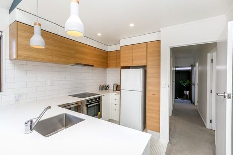 Photo of property in 1/41 Fulford Street, New Plymouth, 4310