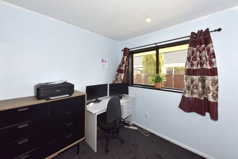 Photo of property in 4/82 Lincoln Road, Hillmorton, Christchurch, 8024