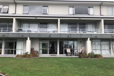 Photo of property in 2/300 Lake Terrace, Two Mile Bay, Taupo, 3330