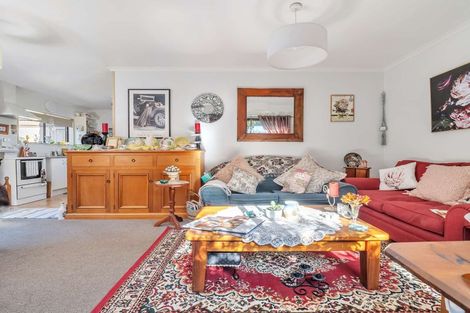 Photo of property in 3/7 Gerald Stokes Avenue, Helensville, 0800